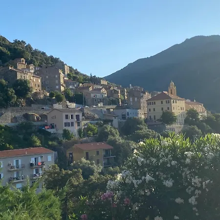 Charming Air-conditioned House With Garden & View Villa *